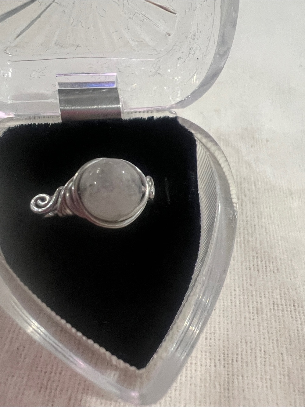 B#67 handmaid Silver Wire Moonstone Ring in White